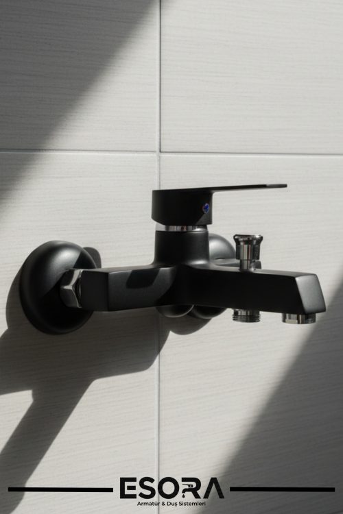 Lüx mat siyah kare tasarım ağır gövde banyo duş bataryası ve musluğu